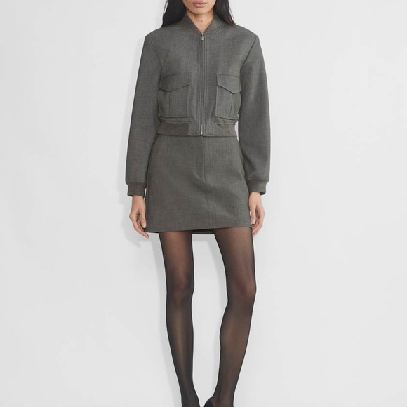 Babaton Succession Bomber - (Re)ssential - Picture 5 of 10